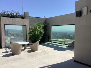 SEÑORIAL PENT HOUSE  VENTA LOMAS COUNTRY CLUB