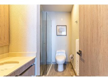 Apartamento en Venta en Edificio Dominique – Frente a la Ciénaga