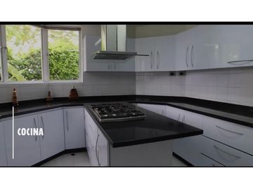 VENDO CASA EN EL PEÑON GIRARDOT