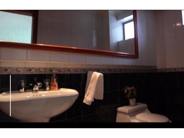 VENDO CASA EN EL PEÑON GIRARDOT