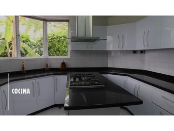 VENDO CASA EN EL PEÑON GIRARDOT