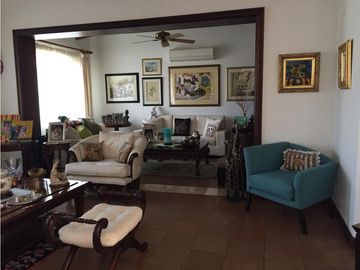 CASA INDEPENDIENTE EN VENTA EN RIOMAR