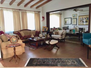 CASA INDEPENDIENTE EN VENTA EN RIOMAR
