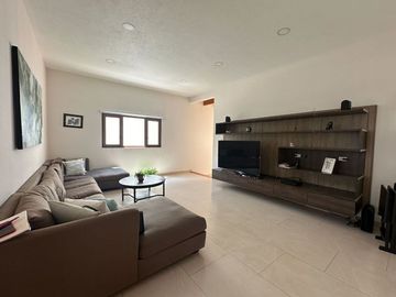 CASA EN VENTA EN  PRADO LARGO, zona esmeralda