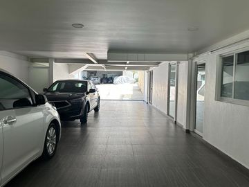 CASA EN VENTA EN  PRADO LARGO, zona esmeralda