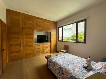 CASA EN VENTA EN  PRADO LARGO, zona esmeralda