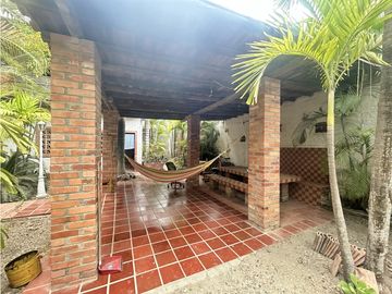 Hostal en la Boquilla, cerca a la Playa