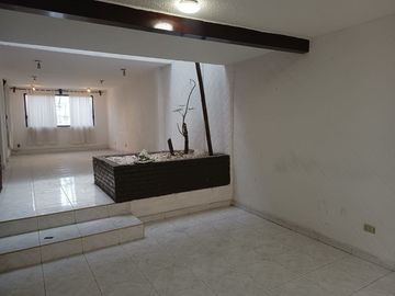 Casa en VENTA, Balcones de Valle Dorado, Tlalnepantla