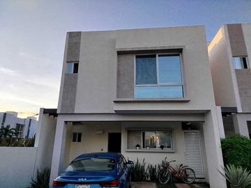 CASA EN VENTA! SOLIDARIDAD,  PLAYA DEL CARMEN