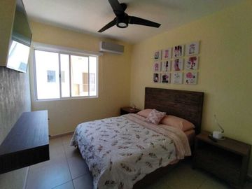 CASA EN VENTA! SOLIDARIDAD,  PLAYA DEL CARMEN