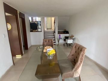 CASA EN VENTA EN BALCONES DE VALLE DORADO