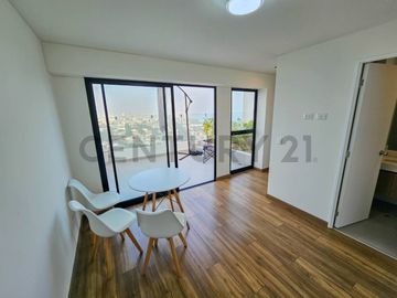 Vive o invierte con visión Dúplex estreno con vista al mar y al Golf  San Isidro