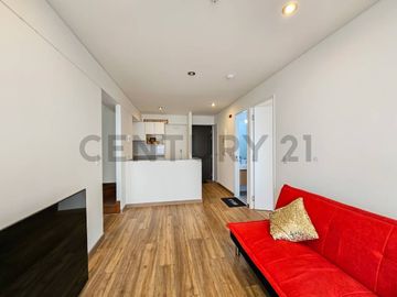 Vive o invierte con visión Dúplex estreno con vista al mar y al Golf  San Isidro
