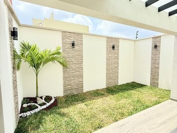 Casa en venta en Zona Pedregal de las Ánimas- Jardín Privado y Cocina soñada