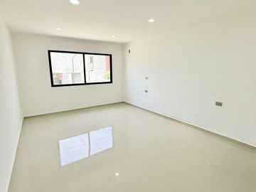 Casa en venta en Zona Pedregal de las Ánimas- Jardín Privado y Cocina soñada