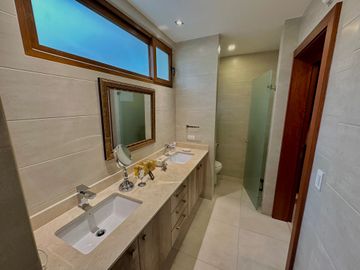 Departamento en Venta-Urbanización Vista Hermosa
