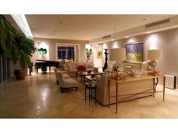 Venta Penthouse P.H. The Point_ Punta Paitilla