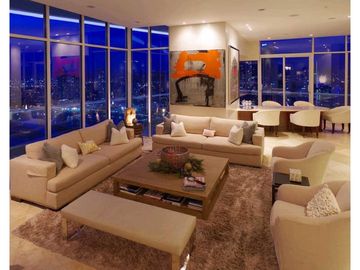 Venta Penthouse P.H. The Point_ Punta Paitilla