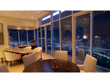 Venta Penthouse P.H. The Point_ Punta Paitilla