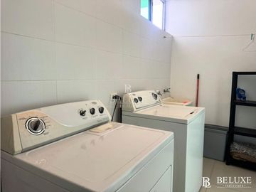 VENDO O ALQUILO APARTAMENTO AMOBLADO EN EL CANGREJO, PH ASTORIA (9)