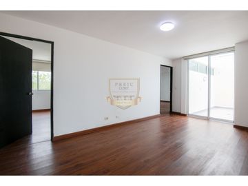 Apartamento en Venta Albrook AMPLIO  de 320 m2 con terraza de 55 m2