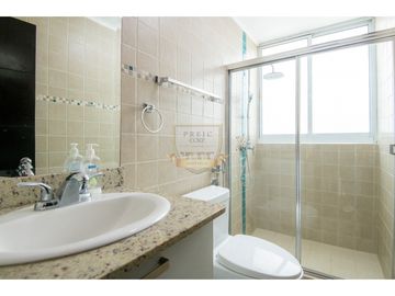 Apartamento en Venta Albrook AMPLIO  de 320 m2 con terraza de 55 m2