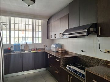 Venta de Casa esquinera de 310 mts en Brisas del Golf/ Brisas Point