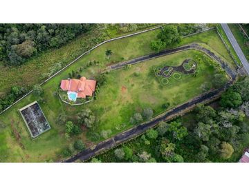 HACIENDA EN VENTA EN CHORRERRA