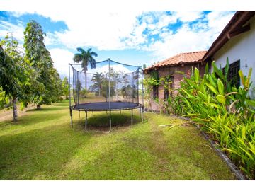 HACIENDA EN VENTA EN CHORRERRA
