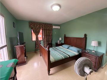 VILLA LUCRE / 565M / DOS NIVELES / BALCON / CUARTO Y BAÑO SERVICIO