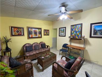 VILLA LUCRE / 565M / DOS NIVELES / BALCON / CUARTO Y BAÑO SERVICIO