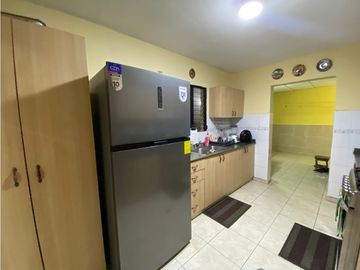 VILLA LUCRE / 565M / DOS NIVELES / BALCON / CUARTO Y BAÑO SERVICIO