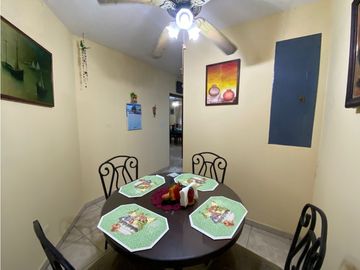 VILLA LUCRE / 565M / DOS NIVELES / BALCON / CUARTO Y BAÑO SERVICIO
