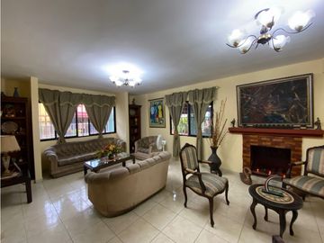 VILLA LUCRE / 565M / DOS NIVELES / BALCON / CUARTO Y BAÑO SERVICIO