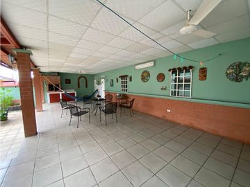 VILLA LUCRE / 565M / DOS NIVELES / BALCON / CUARTO Y BAÑO SERVICIO