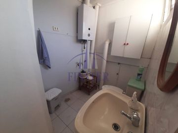 Casa con 7 dormitorios en Cerro Playa Ancha–Valparaíso