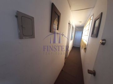 Casa con 7 dormitorios en Cerro Playa Ancha–Valparaíso