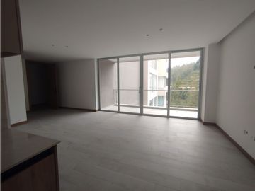Monteserrín, Suite en Venta, 90m2, 1 Habitación