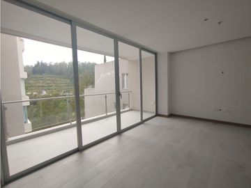 Monteserrín, Suite en Venta, 90m2, 1 Habitación