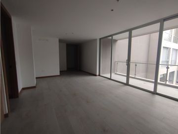 Monteserrín, Suite en Venta, 90m2, 1 Habitación