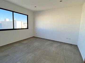 Casa en venta en Juriquilla Santa Fe, Valle, Queretaro