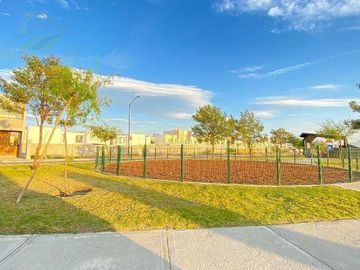 Casa en venta en Juriquilla Santa Fe, Valle, Queretaro