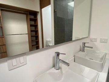 Casa en venta en Juriquilla Santa Fe, Valle, Queretaro