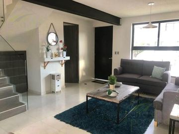 Casa en Venta en Privada en Juriquilla, Querétaro