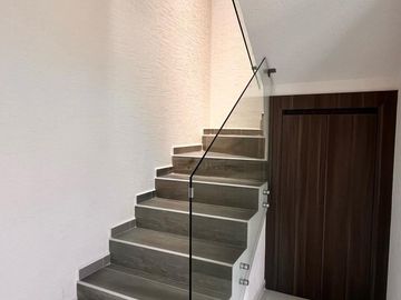 Casa en Venta en Privada en Juriquilla, Querétaro