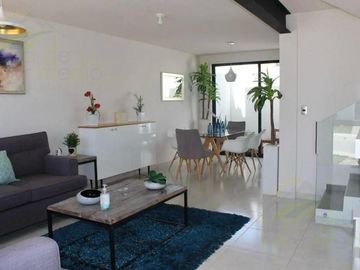 Casa en Venta en Privada en Juriquilla, Querétaro