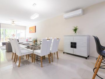 DEPARTAMENTO EN VENTA EN PLAYA DEL CARMEN 3 REC. CON GRANDES ESPACIOS