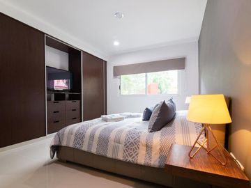 DEPARTAMENTO EN VENTA EN PLAYA DEL CARMEN 3 REC. CON GRANDES ESPACIOS