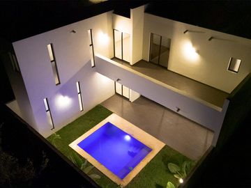 Casa en Pueblo Cholul