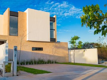 Casa en Pueblo Cholul